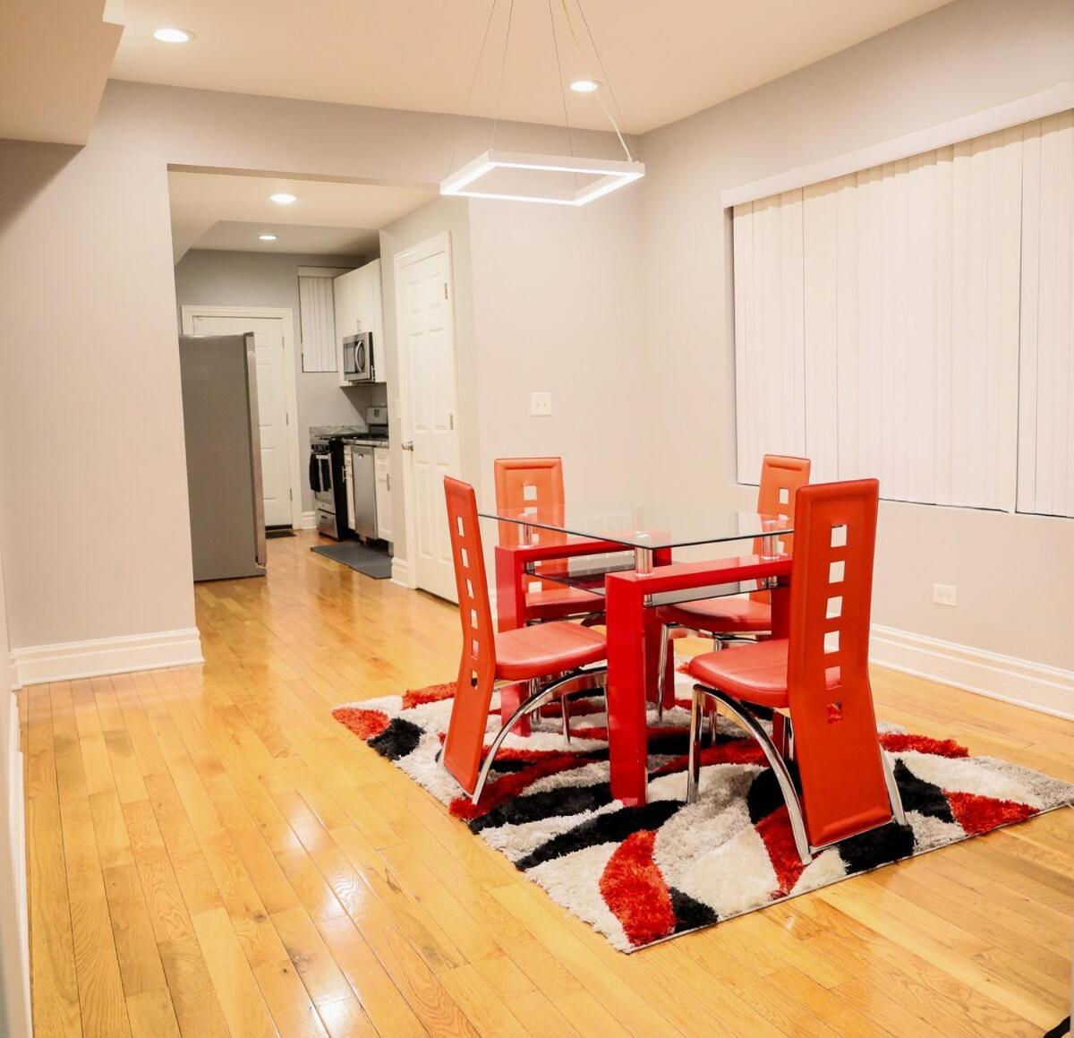 Gorgeous 4Bdr In Chicago,15Mins From Dwtn Apartment Exterior photo